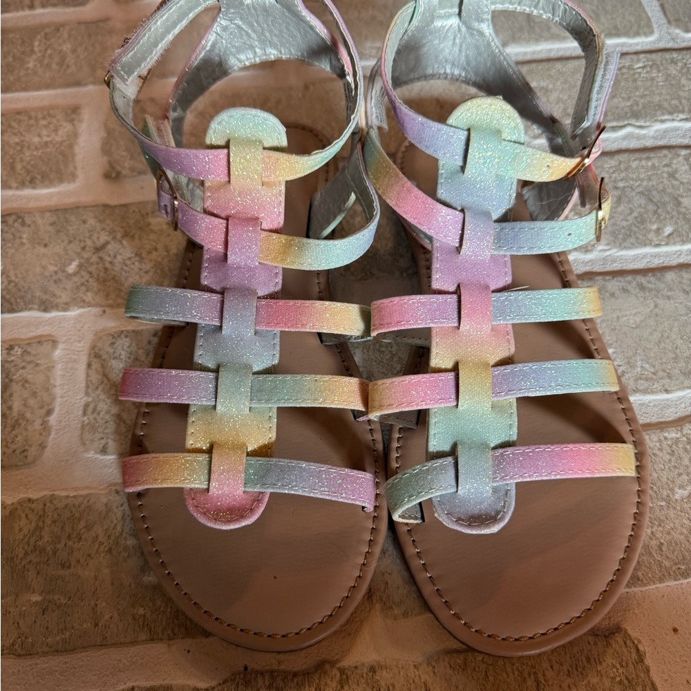 FabKids Multicolor Strappy Sandals